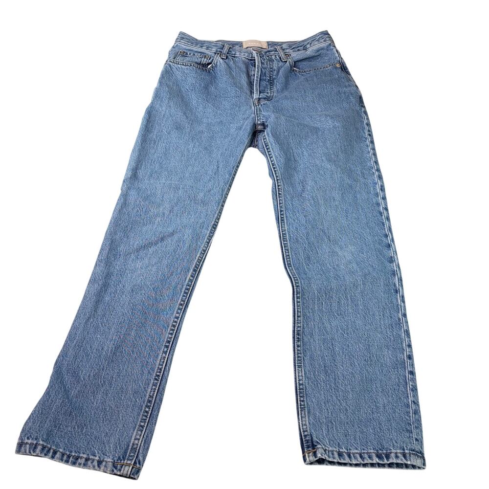 Everlane womens 90s cheeky crop jean, button fly. Size 27. light medium wash